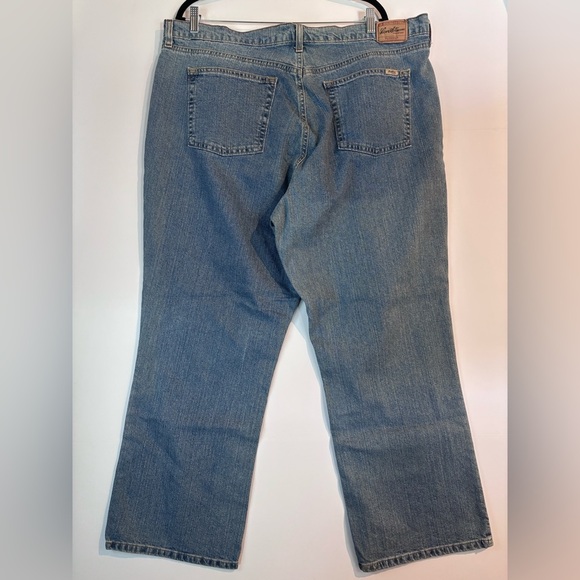 Levi Strauss Signature 24W Short Stretch Mid Rise Bootcut Jeans - Picture 6 of 11